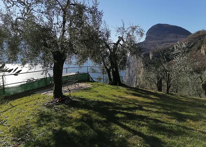Casetta Delle Olive Hébergement de vacances Tremosine